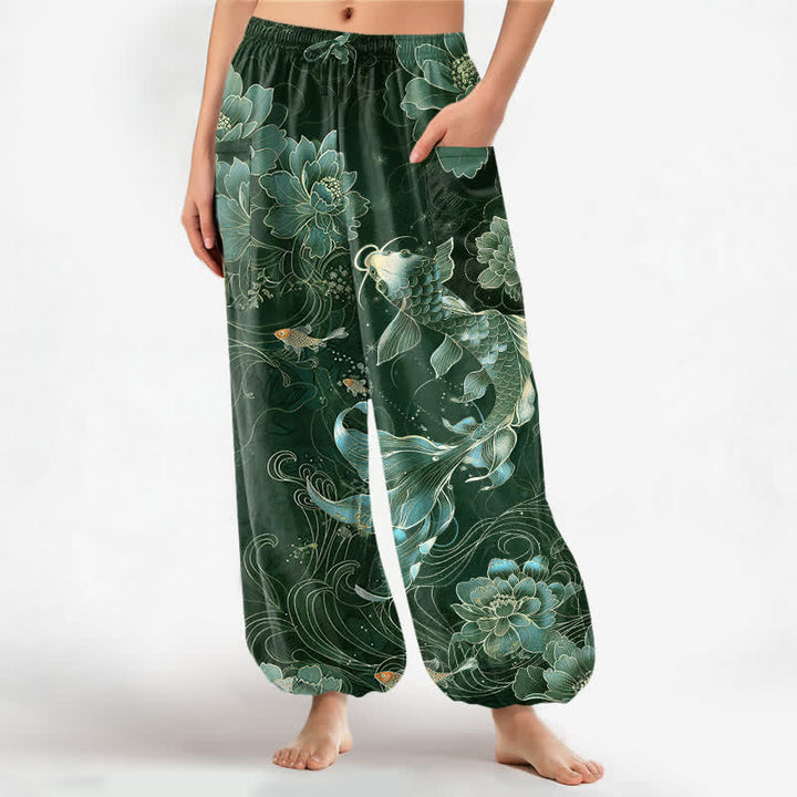 Buddha Stones Baumwoll-Haremshose für Damen mit künstlerischem Koi-Pfingstrosen-Muster, elastischem Bund und Seitentaschen - Waldgrün - US16, UK/AU20, EU48 (3XL) - image 7