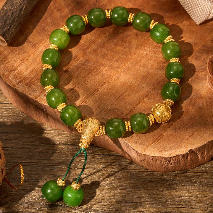 Buddha Stones Armband mit cyanfarbenem Jade-Anhänger und goldenen Akzenten - image 3