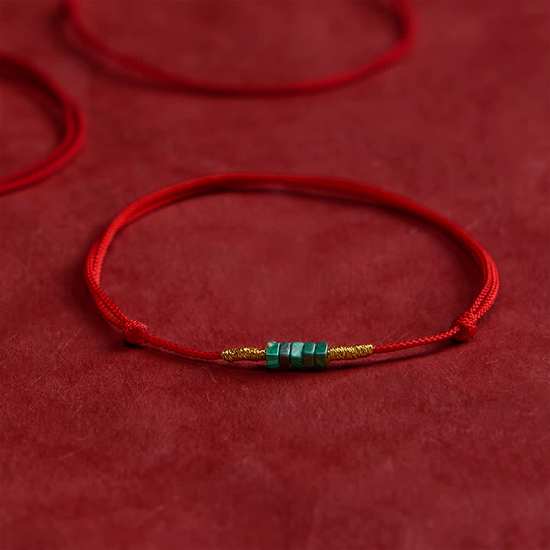Buddha Stones Natürliches, ultrafeines Malachitperlen-Armband mit geflochtenem rotem Seil – Glücksbringer - Malachit (Handgelenkumfang 5,9–6,7 Zoll / 15–17 cm) - image 0