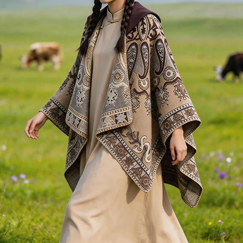 Buddha Stones Herbst Winter Kapuzen-Poncho im Boho-Stil mit Paisley-Muster und geometrischen Formen - Sienna - 130 x 150 cm - image 27