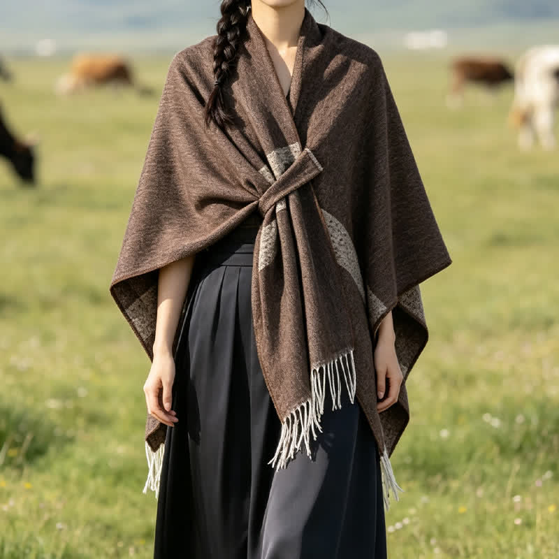 Buddha Stones Herbst-Winter-Schal im Boho-Stil mit Streifen, Quasten und Schnallen - image 1