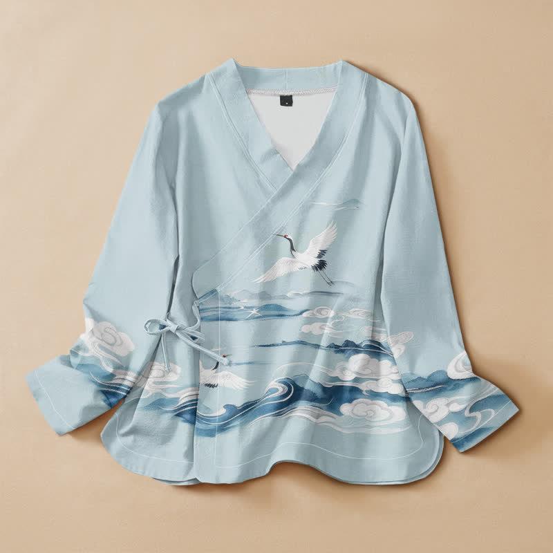 Kimono mit Buddha Stones -Baumwollmuster, fliegendem Kranich und Wolken, Wickeloptik, V-Ausschnitt, Schnürung, Langarm, Damen - Hellblau - US16, UK/AU20, EU48 (3XL) - image 0