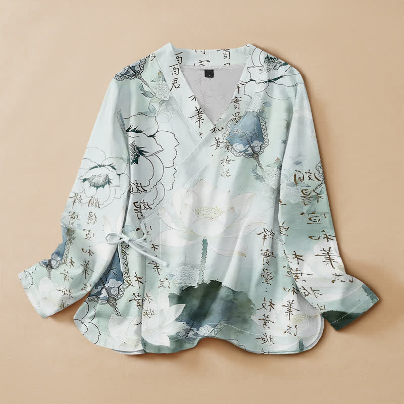 Buddha Stones Baumwoll-Tinte Lotus-Kalligrafie-Print Hanfu-Stil Wickelbluse mit V-Ausschnitt und Schnürung, langärmelig, Kimono für Damen - AliceBlue - US16, UK/AU20, EU48 (3XL) - image 0