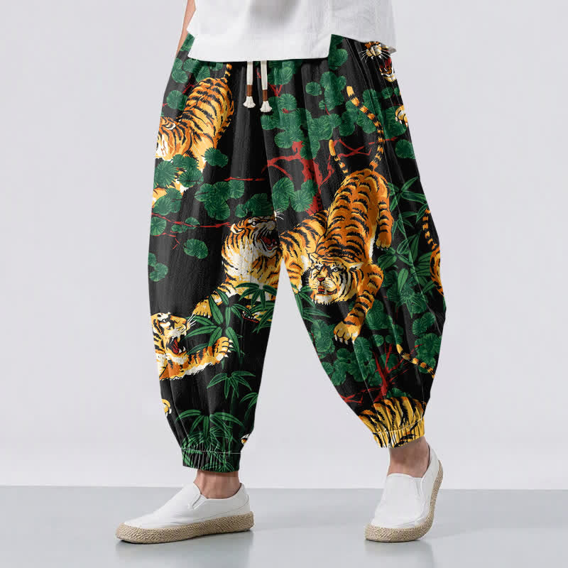 Buddha Stones Herren-Haremshose aus reiner Baumwolle mit Tiger- und tropischem Blattmuster, Kordelzug und Taschen - Schwarz - US/ UK/AU50, EU60 (5XL) - image 0