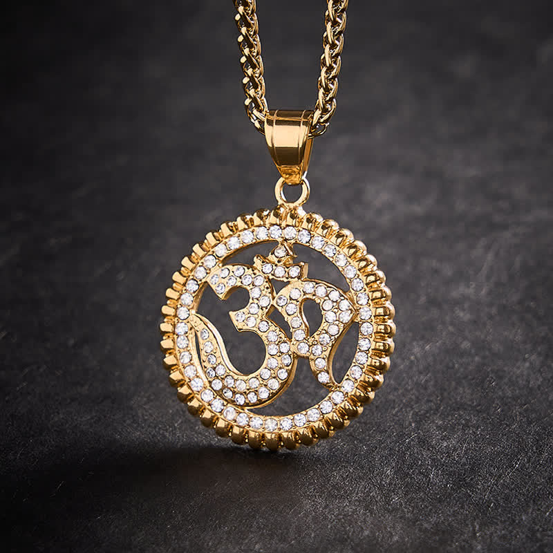 Buddha Stones Halskette mit OM-Anhänger aus Titanstahl für Stärke und Achtsamkeit - Gold - image 0