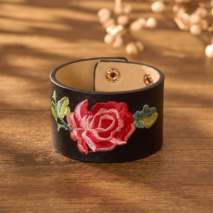 Buddha Stones Lederarmband mit Rosenstickerei und breiter Schutzschnalle - image 1