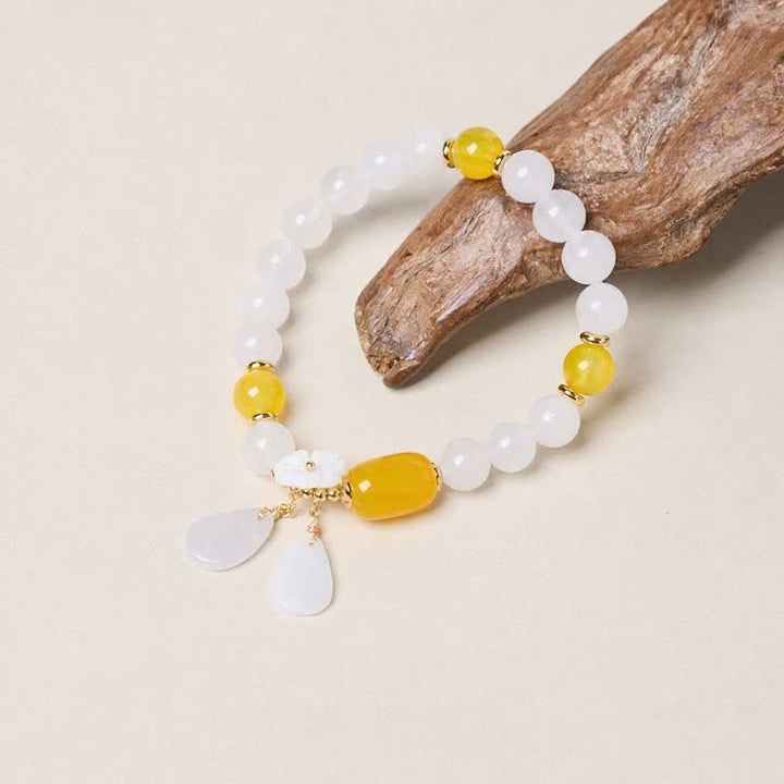 Buddha Stones Elegantes Armband aus weißem Chalcedon und schwarzem Achat mit floralem Anhänger - Gelber Achat (Mut ♥ Glück) - image 4
