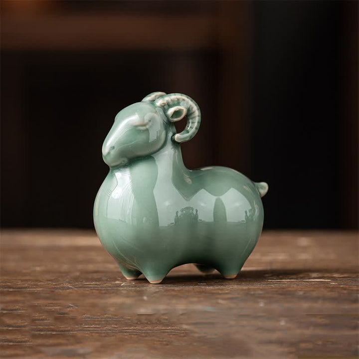 Buddha Stones Keramikziege – bringt Wohlstand – Niedliche Tierdekoration - Grünes kleines Schaf, ca. 8,2 cm × 4,8 cm × 8,3 cm - image 13