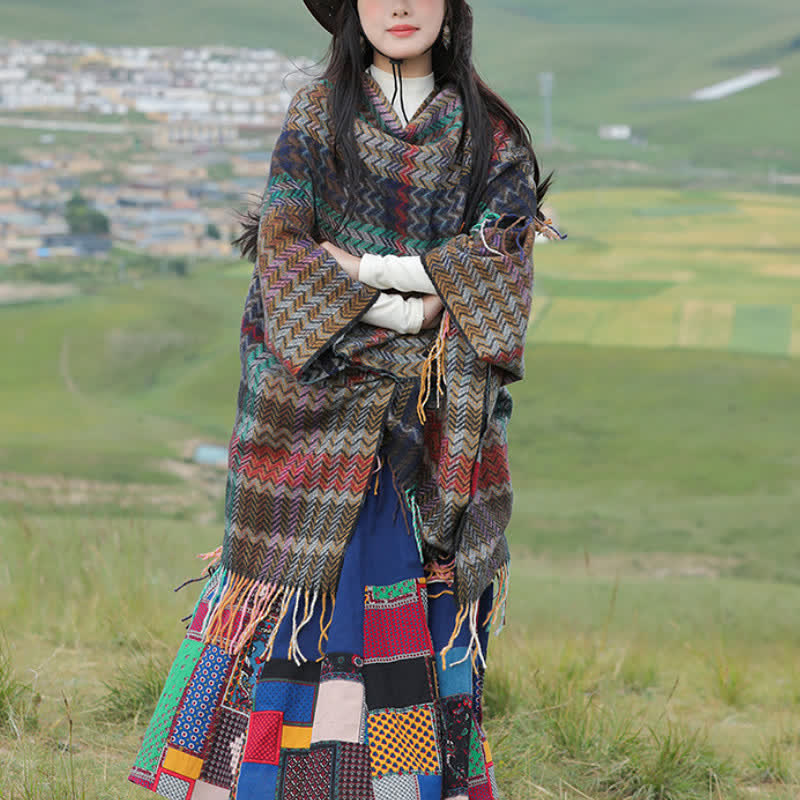 Buddha Stones Herbst-Winter-Schal im Boho-Stil mit Wellenstreifen und Quasten für Damen - image 1