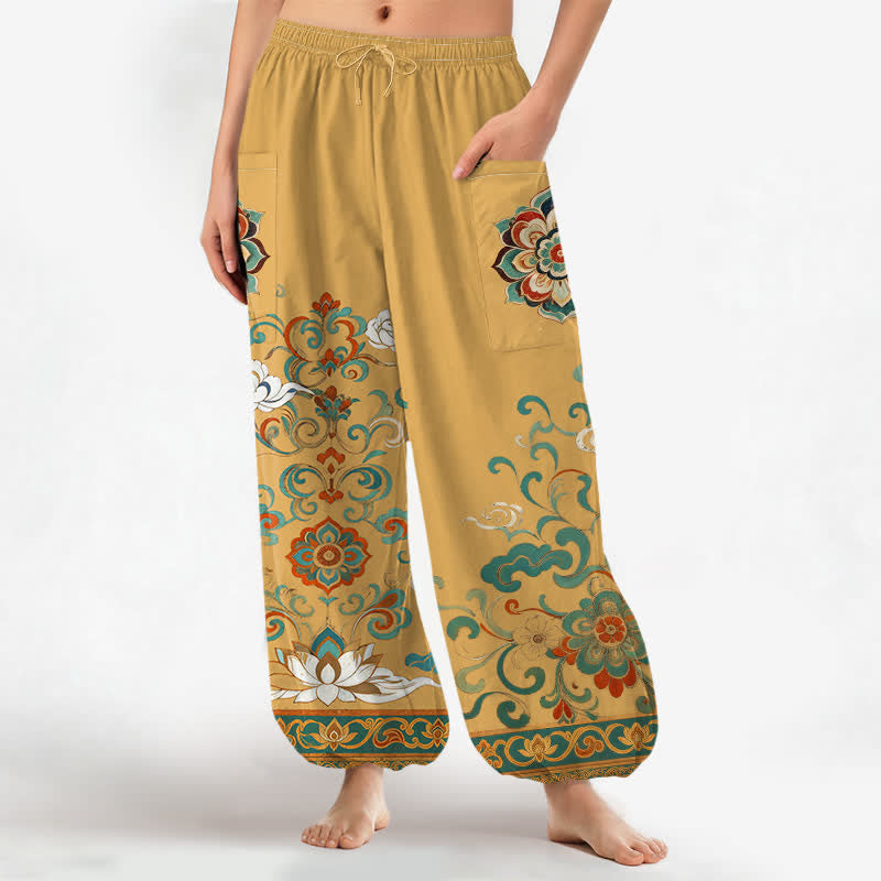 Buddha Stones Baumwoll-Haremshose im Vintage-Stil mit Lotus- und Paisley-Blumenmuster, elastischem Bund und Seitentaschen - Goldrute - US16, UK/AU20, EU48 (3XL) - image 0