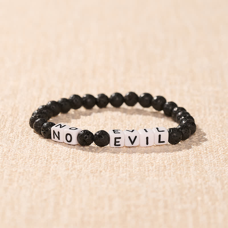 Buddha Stones Lavastein-Armband mit der Aufschrift „NO EVIL“ und runden Perlen - image 1