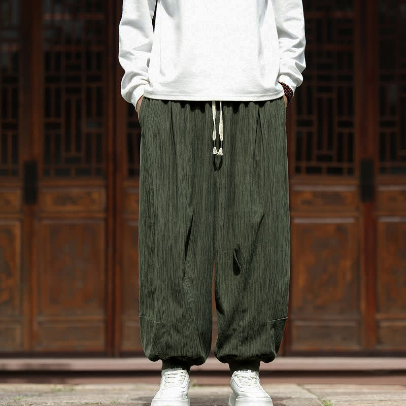 Buddha Stones Lässige, minimalistische Cordhose mit Kordelzug, vertikalen Streifen und kurzen Beinen, Herren-Haremshose mit Taschen - Dunkelolivgrün - US/UK/AU46, EU56 (5XL) - image 0
