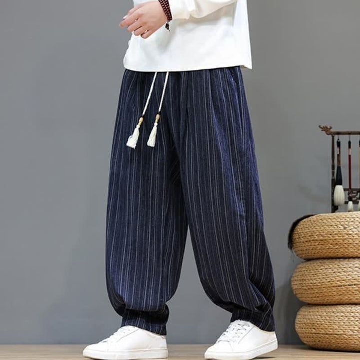 Buddha Stones Lässige, gestreifte Herrenhose mit Kordelzug und Taschen für den Herbst - image 22