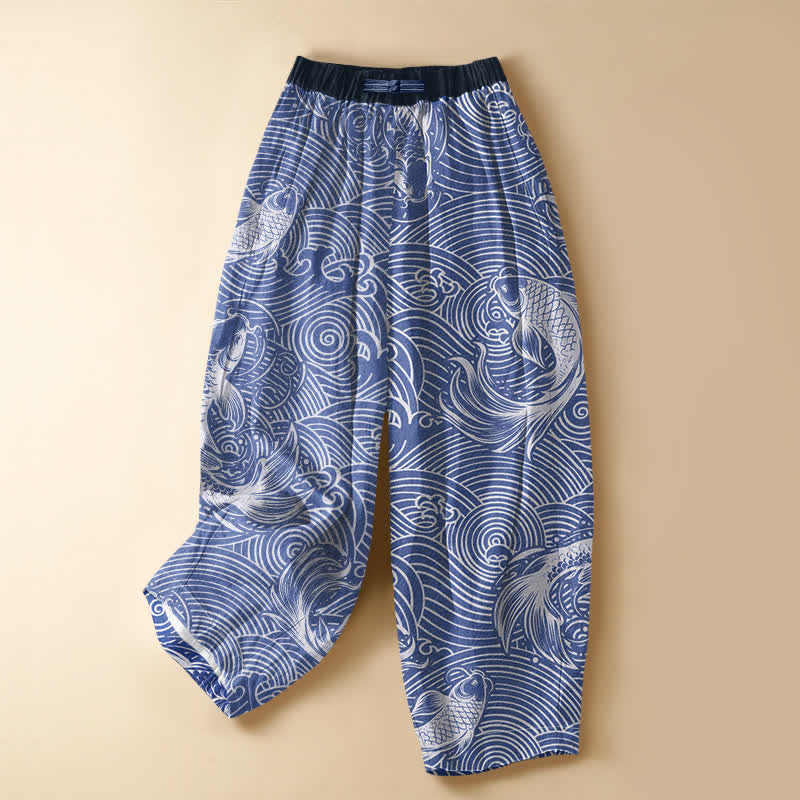 Buddha Stones Damen-Haremshose aus reiner Baumwolle mit Ozeanwellen-Koi-Fischmuster, Froschknopf, elastischem Bund und Taschen - SteelBlue - US16, UK/AU20, EU48 (3XL) - image 0
