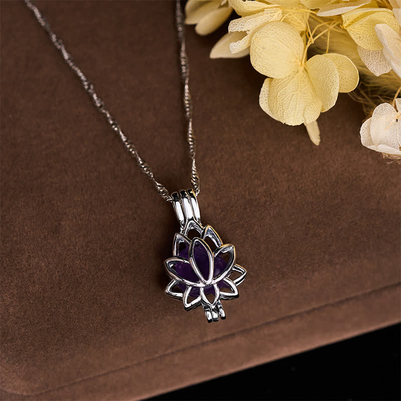Buddha Stones Amethyst-Titanstahl-Lotusanhänger-Halskette - image 3