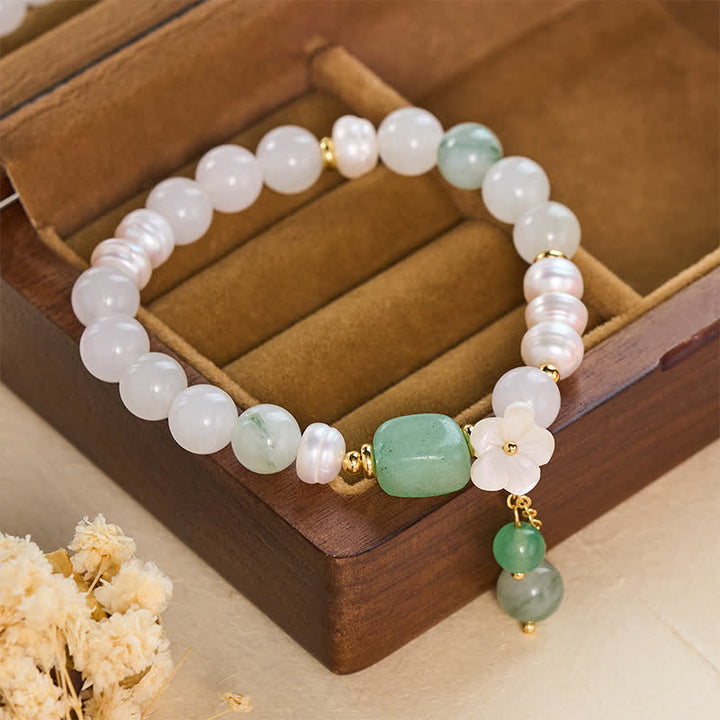 Buddha Stones Armband mit Süßwasserperle, grünem Achat und Blumenanhänger - image 3