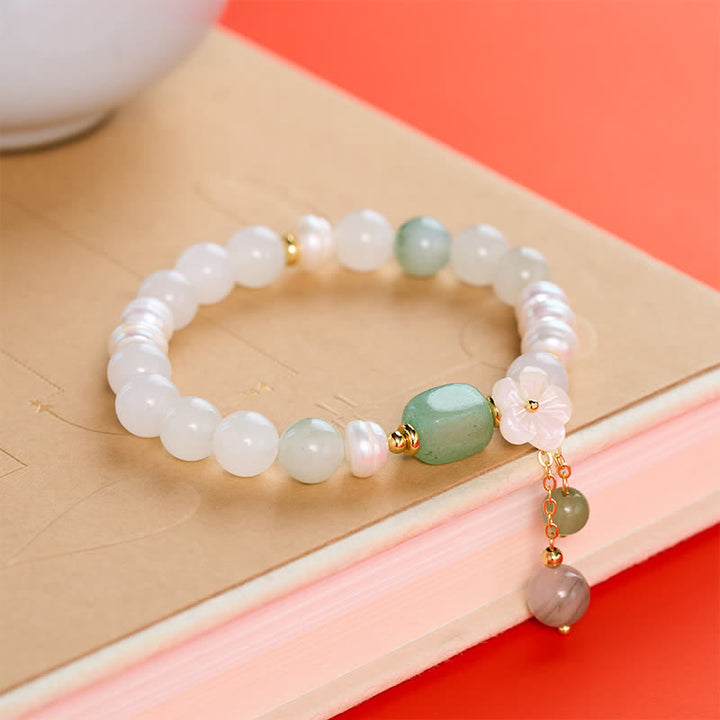 Buddha Stones Armband mit Süßwasserperle, grünem Achat und Blumenanhänger - image 2