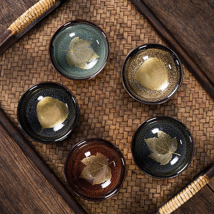 Buddha Stones Dunkel gesprenkelte Keramik-Teetasse mit Ahornblattmuster - image 0