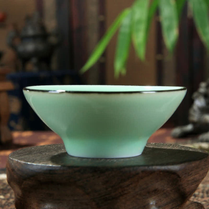 Buddha Stones Handbemalte Celadon-Keramik-Teetasse mit Lotus-Koi-Motiv (Douli) - image 9