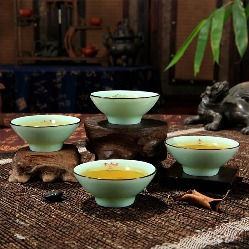 Buddha Stones Handbemalte Celadon-Keramik-Teetasse mit Lotus-Koi-Motiv (Douli) - image 12