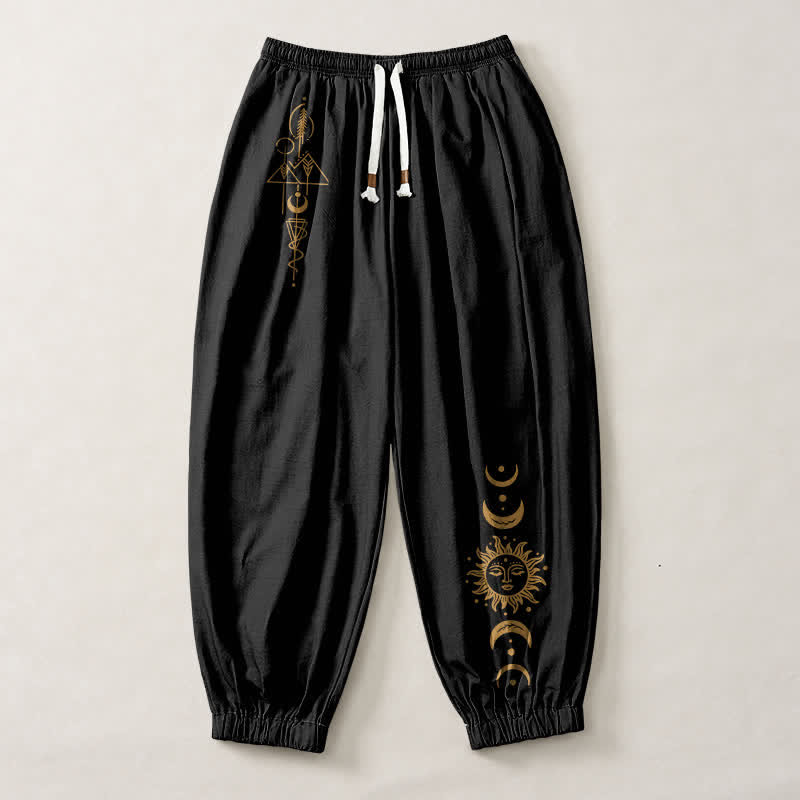Buddha Stones Herren-Haremshose aus reiner Baumwolle mit Mondphasen- und Sonnenmuster, Kordelzug und Taschen - image 1