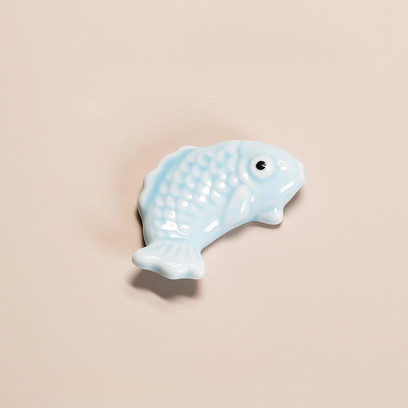 Buddha Stones Handbemalter Keramik-Essstäbchenhalter in Form eines Mini-Koi-Fisches - Seeblau, ca. 5,0 × 3,5 × 1,0 cm - Keramik - image 6