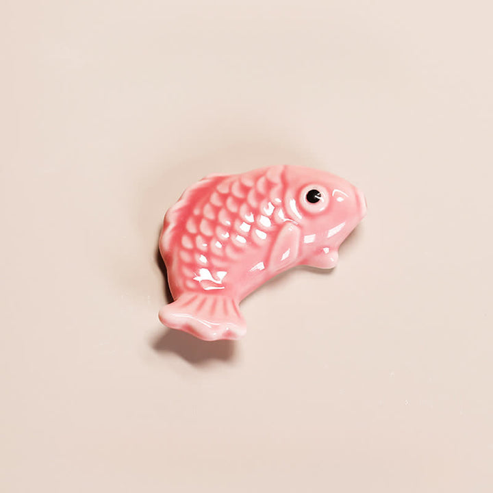 Buddha Stones Handbemalter Keramik-Essstäbchenhalter in Form eines Mini-Koi-Fisches - Rosa, ca. 5,0 × 3,5 × 1,0 cm - Keramik - image 7
