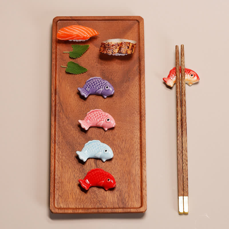 Buddha Stones Handbemalter Keramik-Essstäbchenhalter in Form eines Mini-Koi-Fisches - image 9