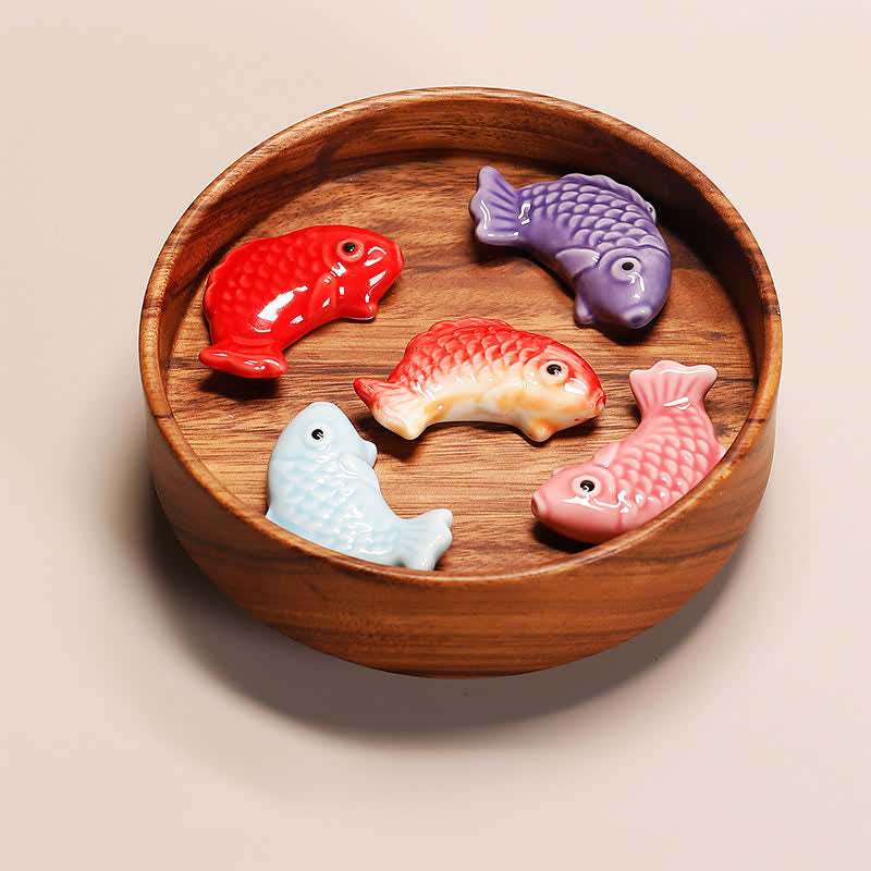 Buddha Stones Handbemalter Keramik-Essstäbchenhalter in Form eines Mini-Koi-Fisches - image 13