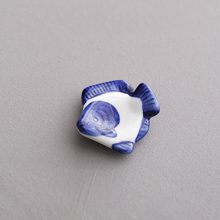 Buddha Stones Blauer und weißer grüner Keramik-Essstäbchenhalter in Fischform - Steinbutt, ca. 5,2 × 5,2 × 2,0 cm - Keramik - image 9