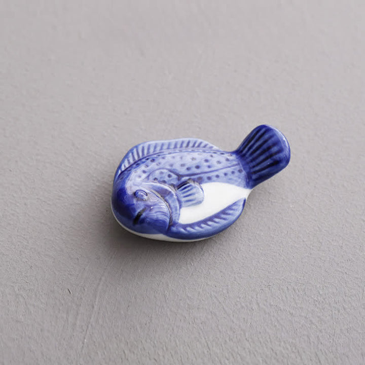 Buddha Stones Blauer und weißer grüner Keramik-Essstäbchenhalter in Fischform - Blauer Tilapia, ca. 6,2 × 4,0 × 1,5 cm - Keramik - image 8