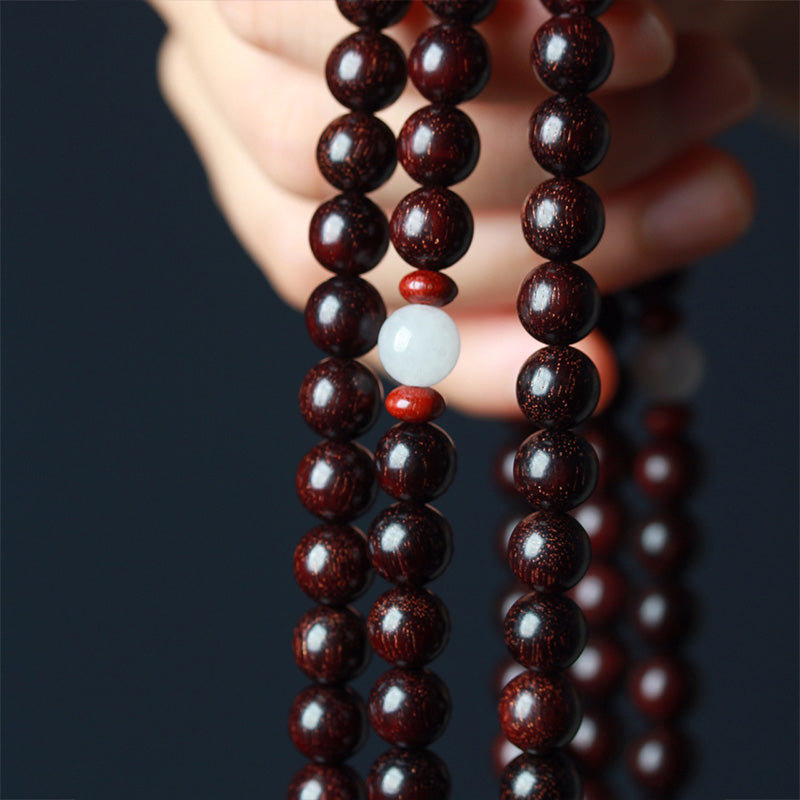 Buddha Stones Tibetisches kleines Blatt rotes Sandelholz Lotus Mala Balance-Armband