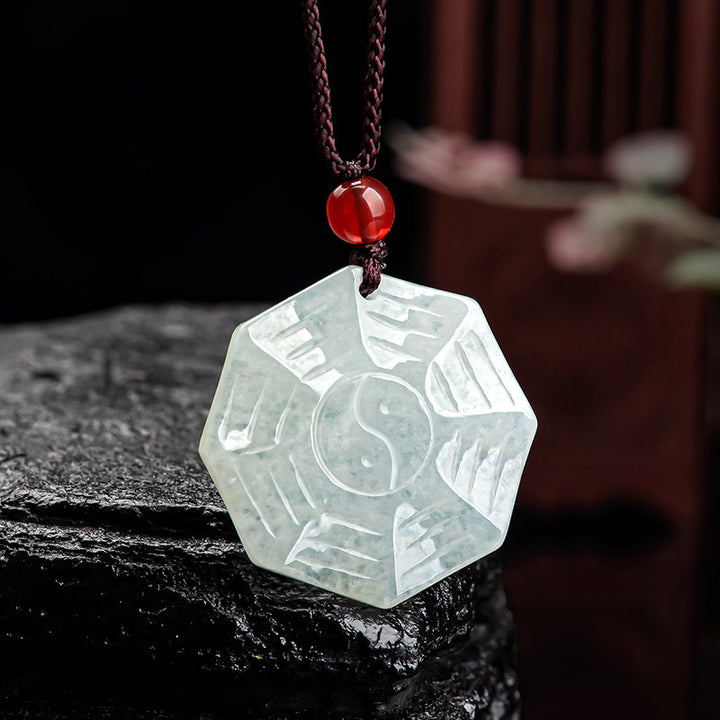 Natürlicher Jade Bagua Yin Yang Glückskettenanhänger - Jade (Wohlstand ♥ Überfluss) - image 1