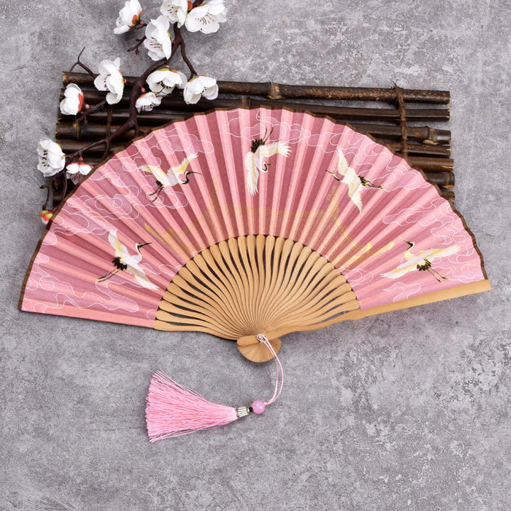 Handgefertigter Faltfächer aus Bambus im Vintage-Stil mit Wolken-Kranich-Muster von Buddha Stones - Rosa - image 5
