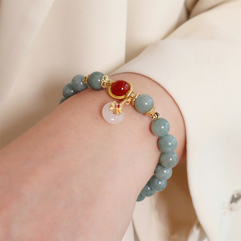 Buddha Stones Armband mit Fliege und Glücksbringer, Naturjade, roter Achat, Perlen