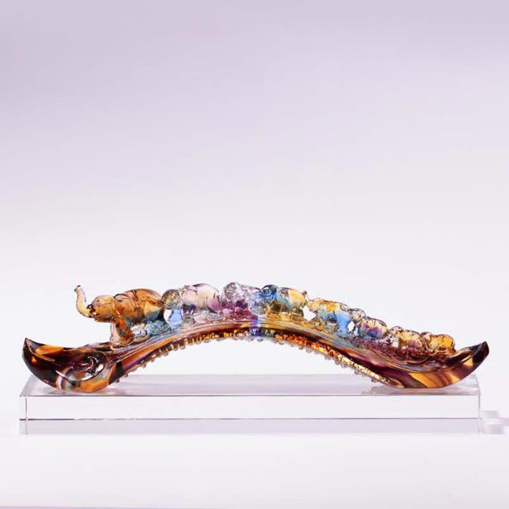 Handgefertigtes Liuli-Kristall-Ruyi-Elefant-Kunststück, Heimdekoration mit Kristallsockel - image 0