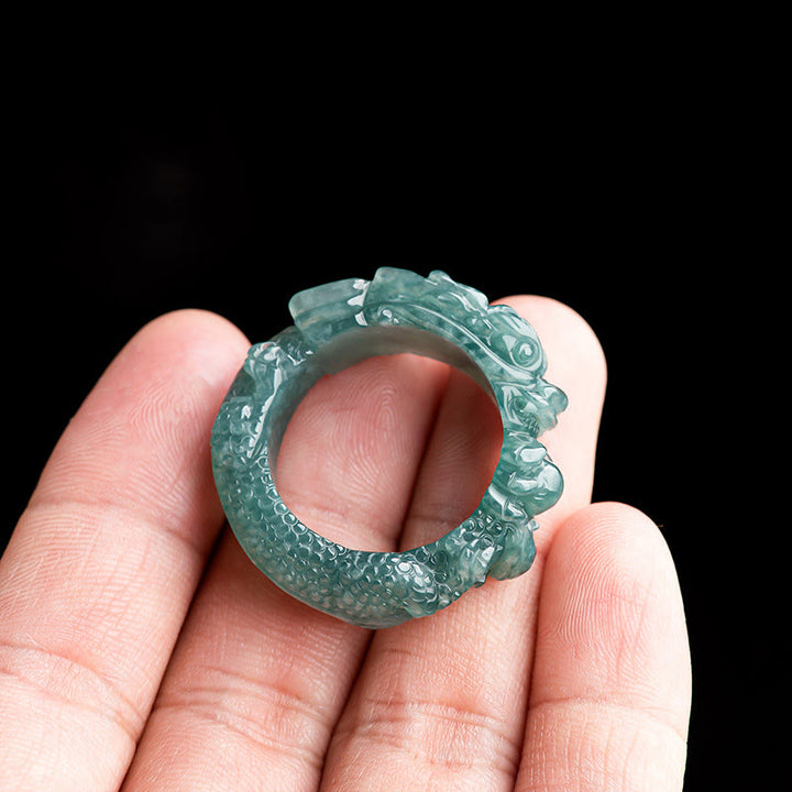 Buddha Stones Natürlicher Jade-Drachen-Erfolgsring