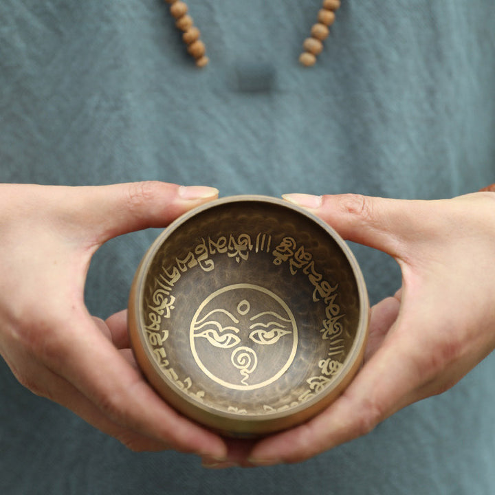 Tibetische Klangschale, handgefertigt für Yoga und Meditation. Klangschalen-Set - image 7