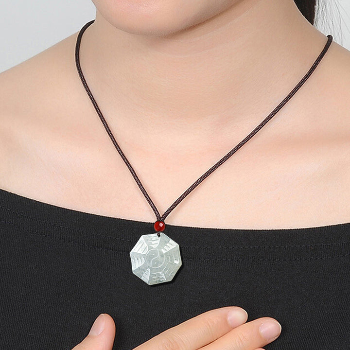 Natürlicher Jade Bagua Yin Yang Glückskettenanhänger - image 3