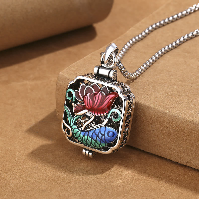 Buddha Stones, Koi-Fisch, Lotus, Kupfermünzen, Glück, Ghau, Gebetsbox, Halsketten-Anhänger - Lotus Koi Fisch & Kette - image 1