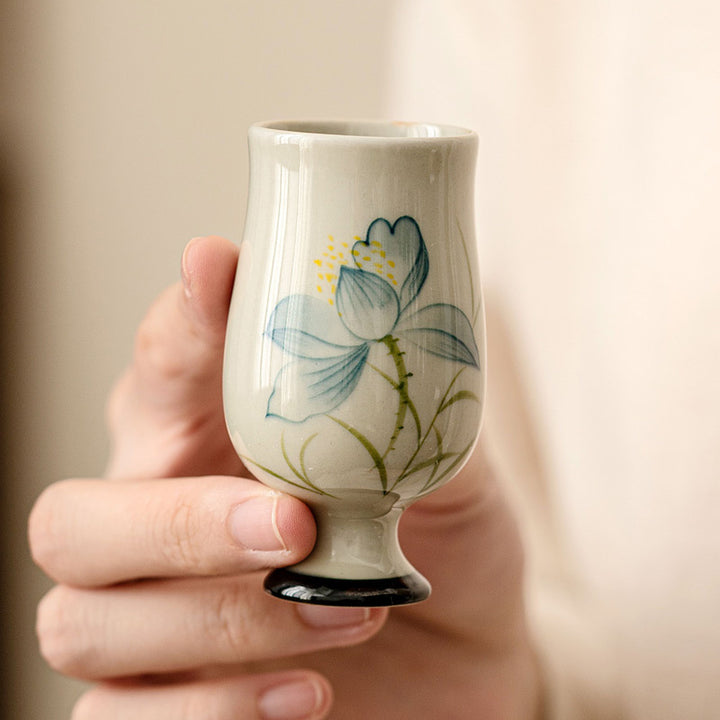 Buddha Stones Handbemalte Lotusblüten-Teetasse aus Keramik, Kung-Fu-Teetasse