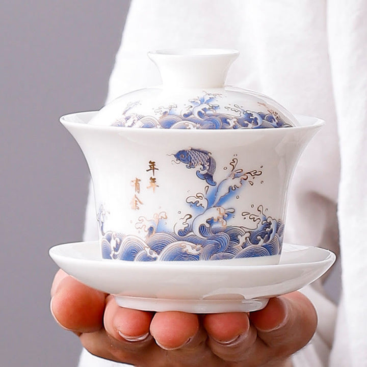 Buddha-Steine, Weiß Porzellan, Berglandschaft, Landschaft, Keramik, Gaiwan-Teetasse, Kung-Fu-Teetasse und Untertasse mit Deckel