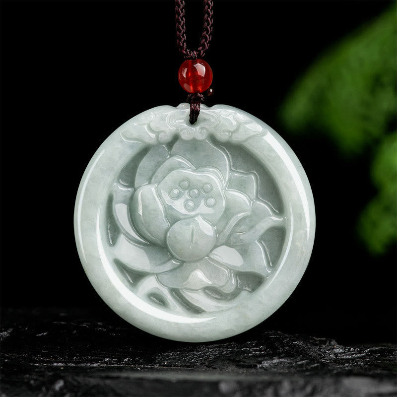 Buddha Stones, natürliche Jade, Lotusblume, geschnitzter Wohlstands-Halskettenanhänger - Jade (Wohlstand ♥ Überfluss) - image 1