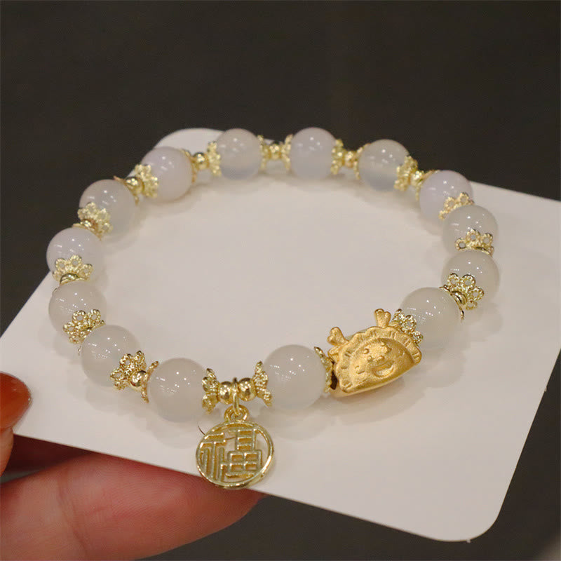 Buddha Stones, Jahr des Drachen, roter Achat, Erdbeerquarz, schwarzer Obsidian, Jade, Granat, Perle, Zinnober, Knödel, Drache, Glück, Fu, Charakter-Armband - Weißer Achat (Handgelenkumfang 14–19 cm) - image 7