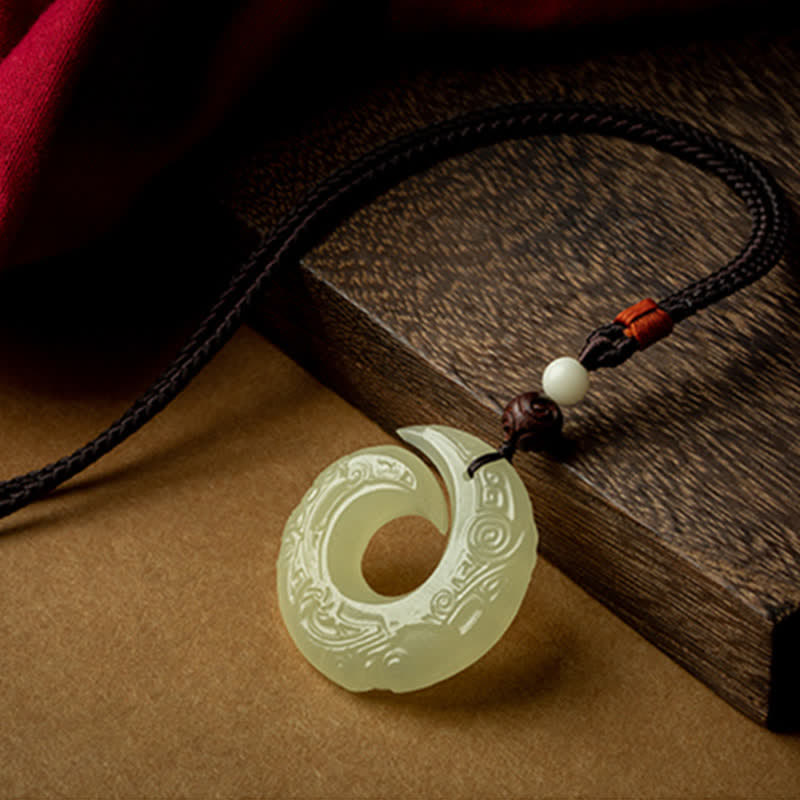 Peace-Schnalle, Jade, kleines Blatt, rotes Sandelholz, Zinnober-Achat, Glücks-Halsketten-Anhänger
