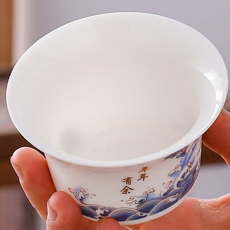 Buddha-Steine, Weiß Porzellan, Berglandschaft, Landschaft, Keramik, Gaiwan-Teetasse, Kung-Fu-Teetasse und Untertasse mit Deckel