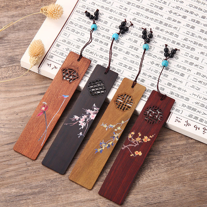 Buddha Stones 4 Stück Vier Jahreszeiten Pflaumenorchidee Bambus Chrysantheme Pekingoper Maske Holz Lesezeichen mit Geschenkbox - 4-teiliges Set Vier Jahreszeiten - image 0