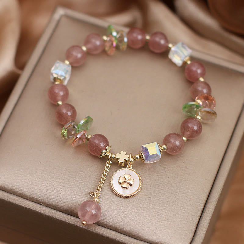 Buddha Stones, Erdbeerquarz, Glücksbringer, vierblättriges Kleeblatt, Heilungs-Charm-Armband