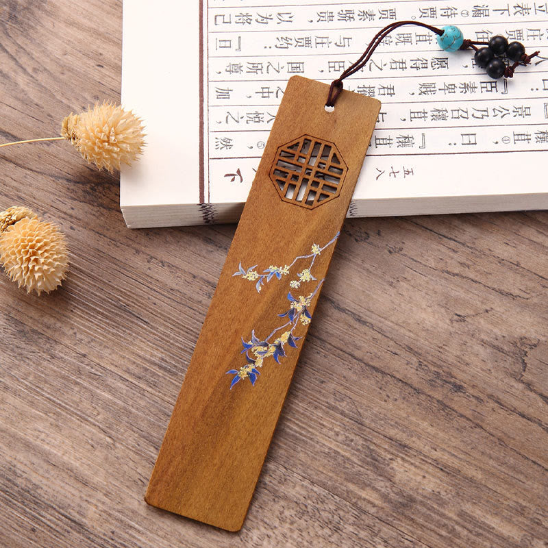 Buddha Stones 4 Stück Vier Jahreszeiten Pflaumenorchidee Bambus Chrysantheme Pekingoper Maske Holz Lesezeichen mit Geschenkbox - image 5