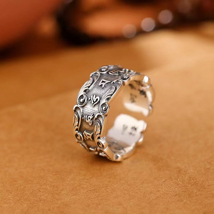 Tibetischer Ring mit Buddha-Steinen „Om Mani Padme Hum“